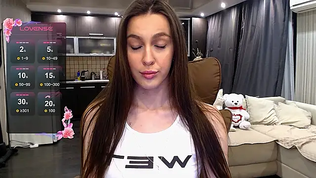 Doll Jasmine  online show from March 26, 8:03 pm