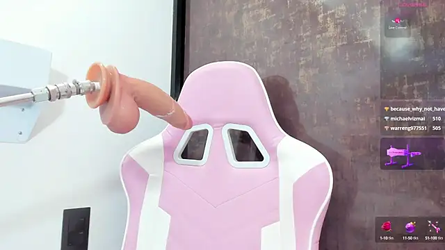 dazhia lee online show from March 9, 12:20 pm