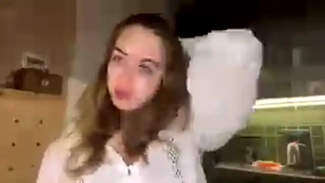 Snapshot of Celeste_Glow chatting on December 12, 8:43 pm Celeste Glow online show from December 12, 8:43 pm