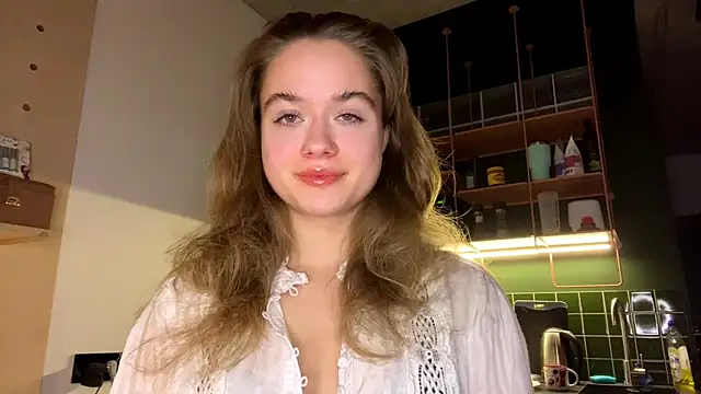 Snapshot of Celeste_Glow chatting on December 19, 8:13 pm Celeste Glow online show from December 19, 8:13 pm