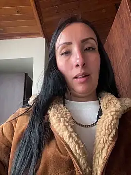 Snapshot of yaralyminjo2 chatting on December 30, 9:08 pm yaralyminjo2 online show from December 30, 9:08 pm