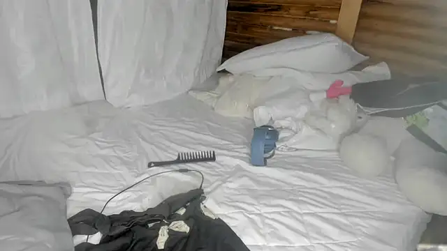 Snapshot of soysara15 chatting on January 29, 8:40 am soysara15 online show from January 29, 8:40 am