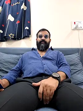 Fun Guuy online show from February 4, 5:52 pm