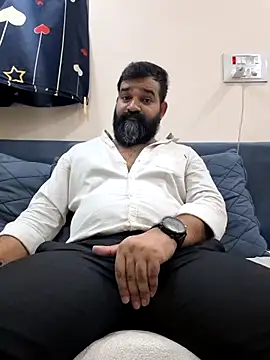 Fun Guuy online show from April 18, 3:54 am