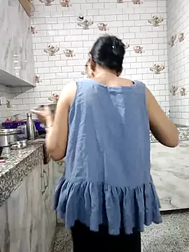 Saroj-Shah online show from March 18, 6:04 pm