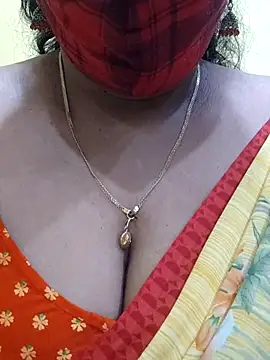 mallu-sumi online show from March 7, 5:28 pm