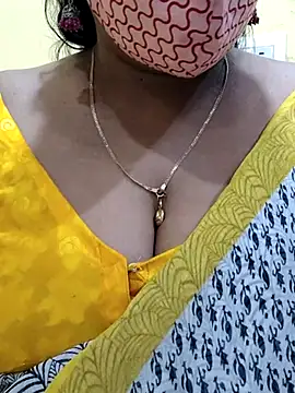 mallu-sumi online show from March 9, 2:21 pm