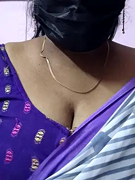 mallu-sumi online show from February 18, 5:20 pm