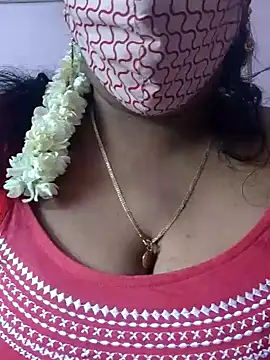 Snapshot of mallu-sumi chatting on July 3, 4:41 am mallu-sumi online show from July 3, 4:41 am