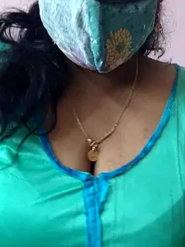 Snapshot of mallu-sumi chatting on July 9, 3:43 am mallu-sumi online show from July 9, 3:43 am