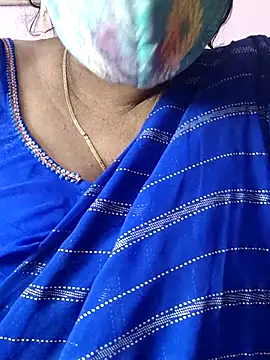 Snapshot of mallu-sumi chatting on July 17, 6:20 am mallu-sumi online show from July 17, 6:20 am