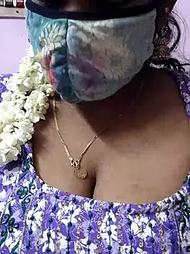 Snapshot of mallu-sumi chatting on July 18, 6:12 pm mallu-sumi online show from July 18, 6:12 pm