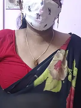 Snapshot of mallu-sumi chatting on July 21, 9:28 pm mallu-sumi online show from July 21, 9:28 pm