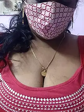 Snapshot of mallu-sumi chatting on July 24, 12:36 pm mallu-sumi online show from July 24, 12:36 pm