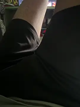 Snapshot of Privateseducer chatting on March 16, 12:11 pm Privateseducer online show from March 16, 12:11 pm