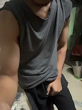 Snapshot of Privateseducer chatting on November 6, 9:05 pm Privateseducer online show from November 6, 9:05 pm