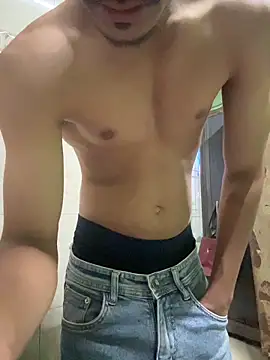 Snapshot of Privateseducer chatting on November 9, 10:02 am Privateseducer online show from November 9, 10:02 am