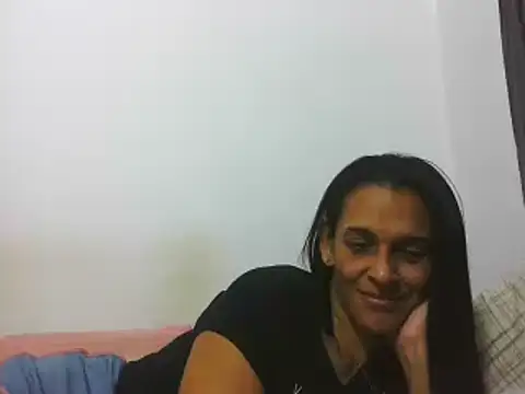 Snapshot of latinbrunettet chatting on January 10, 2:02 pm latinbrunettet online show from January 10, 2:02 pm