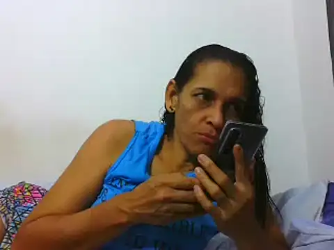 Snapshot of latinbrunettet chatting on March 20, 1:26 pm latinbrunettet online show from March 20, 1:26 pm