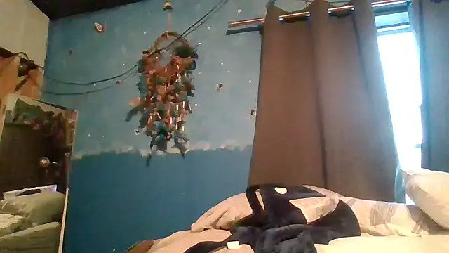 Snapshot of boobookittyfuck33 chatting on December 4, 8:51 pm boobookittyfuck33 online show from December 4, 8:51 pm