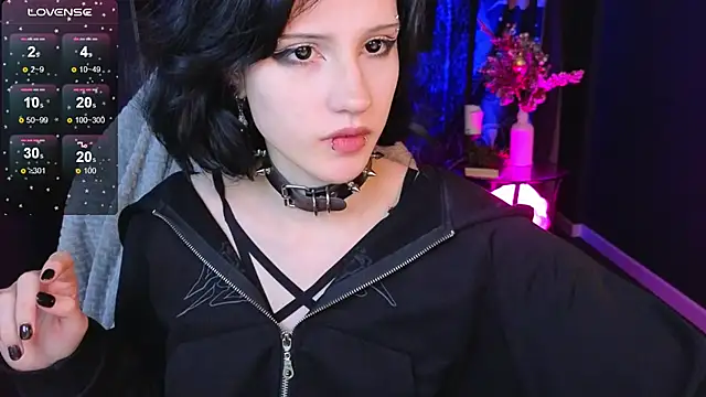 dark vamp  online show from January 31, 12:39 am