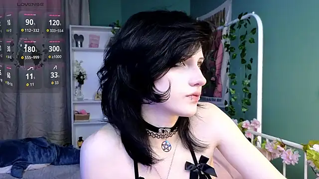 dark vamp  online show from October 10, 3:22 pm