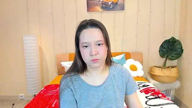 Mira Karter online show from April 12, 2:38 am