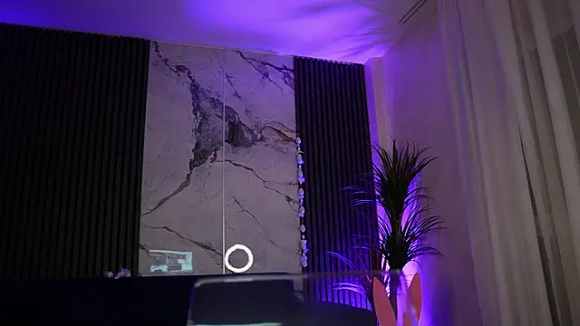 blondie muller online show from April 5, 7:55 pm