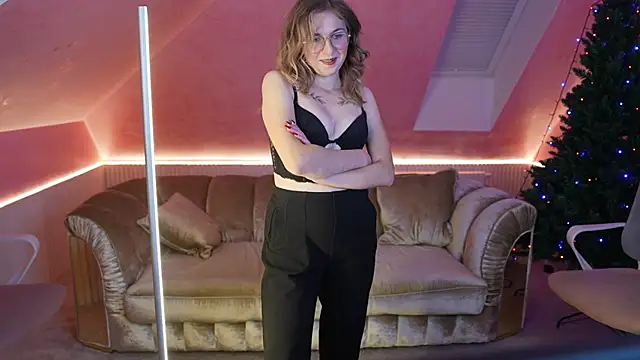 Inessa Song online show from December 30, 3:47 am