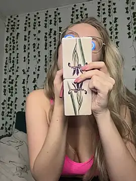 Kitty Katrine online show from January 15, 3:39 pm