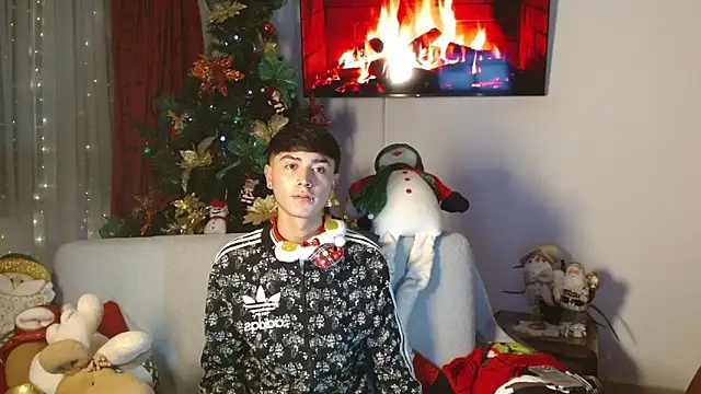 Snapshot of Im_juanda chatting on December 24, 4:44 am Im juanda online show from December 24, 4:44 am