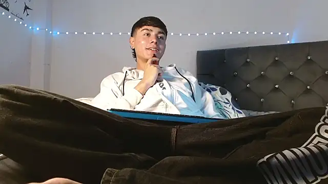 Snapshot of Im_juanda chatting on January 27, 11:00 pm Im juanda online show from January 27, 11:00 pm