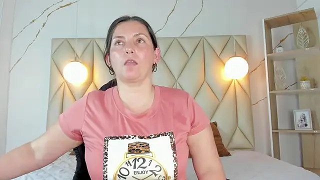 angelswets online show from November 14, 3:44 pm