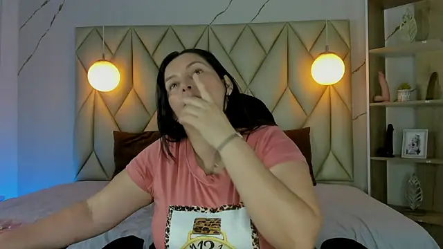 angelswets online show from January 14, 2:12 pm