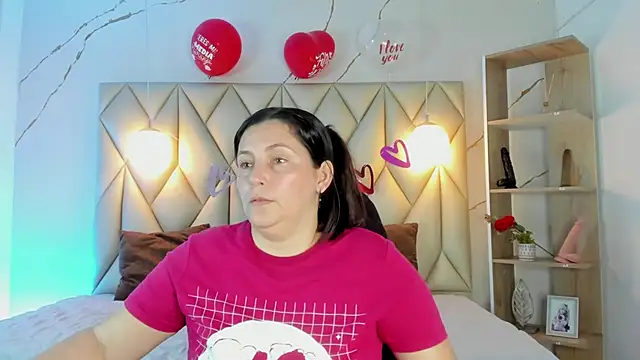 angelswets online show from February 18, 1:07 pm