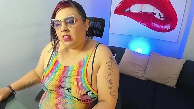 Snapshot of electrabig_6 chatting on February 18, 3:53 am electrabig 6 online show from February 18, 3:53 am