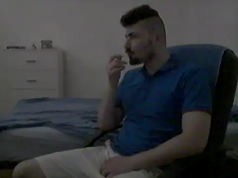 Snapshot of Hkl95555 chatting on September 29, 10:58 pm Hkl95555 online show from September 29, 10:58 pm