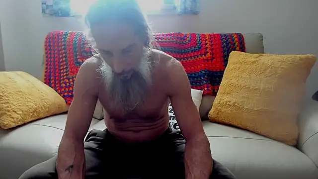 mindphu k online show from February 12, 8:59 pm