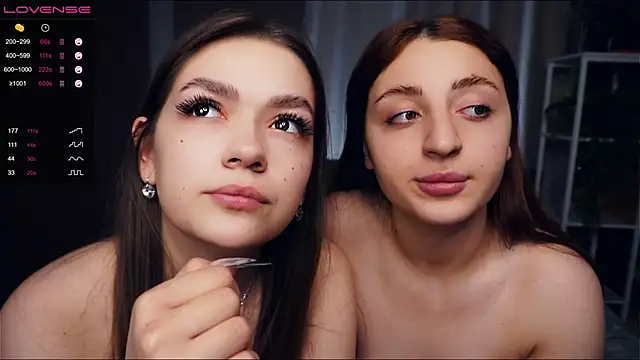 Snapshot of EditaDobson chatting on December 28, 10:14 am EditaDobson online show from December 28, 10:14 am