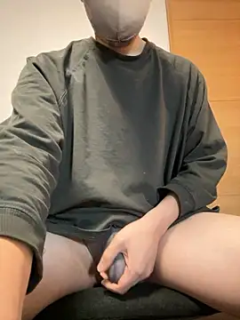 Snapshot of yukiya0721 chatting on November 9, 1:59 am yukiya0721 online show from November 9, 1:59 am