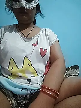 Snapshot of couple_indian_123 chatting on June 5, 7:36 am couple indian 123 online show from June 5, 7:36 am
