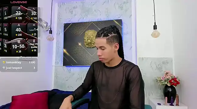 Snapshot of Erick_Zhimerman chatting on February 1, 10:05 am Erick Zhimerman online show from February 1, 10:05 am