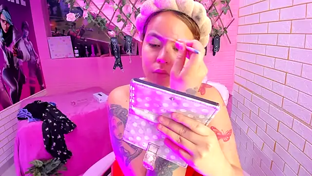 marcellaa303av online show from April 5, 1:25 am