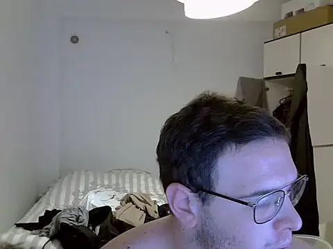 Snapshot of dadafla34 chatting on December 14, 4:56 am dadafla34 online show from December 14, 4:56 am