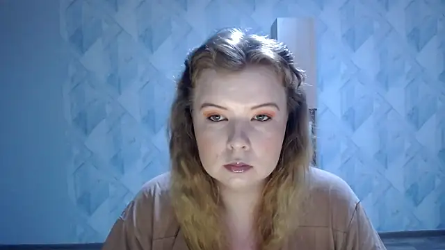Snapshot of Melina_Hot9 chatting on June 25, 11:42 pm Melina Hot9 online show from June 25, 11:42 pm