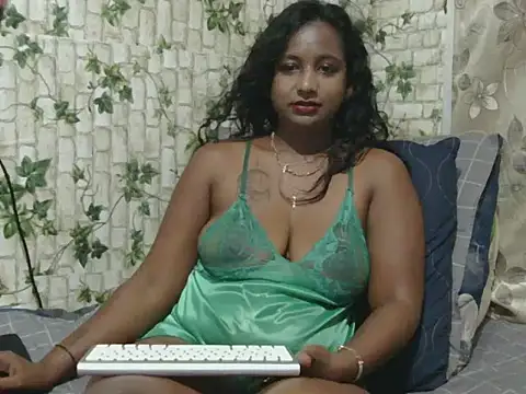 indiantina01 online show from February 16, 8:33 pm