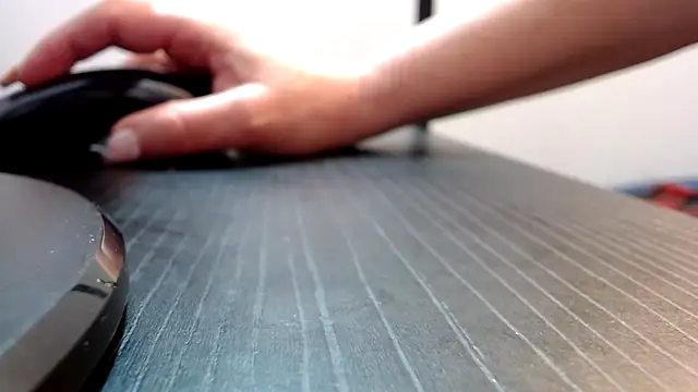 Snapshot of ScarletGlow1 chatting on December 27, 9:11 pm ScarletGlow1 online show from December 27, 9:11 pm