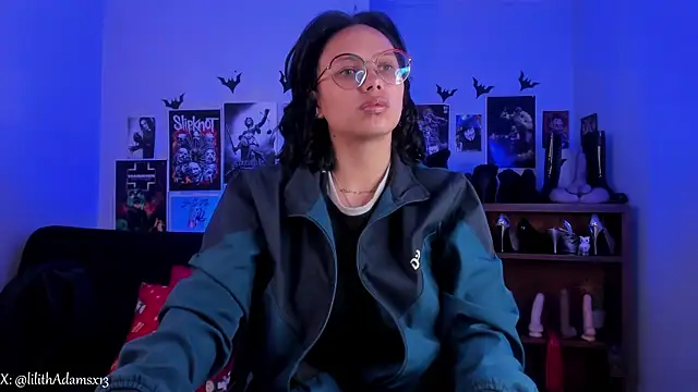 lilith-deveraux online show from January 13, 6:02 pm