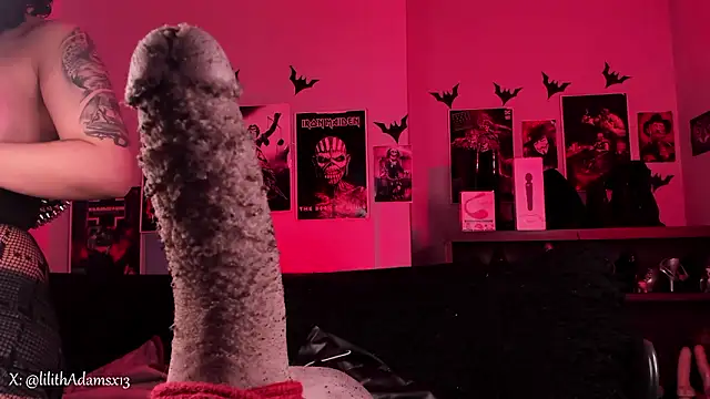 lilith-deveraux online show from March 26, 3:39 pm