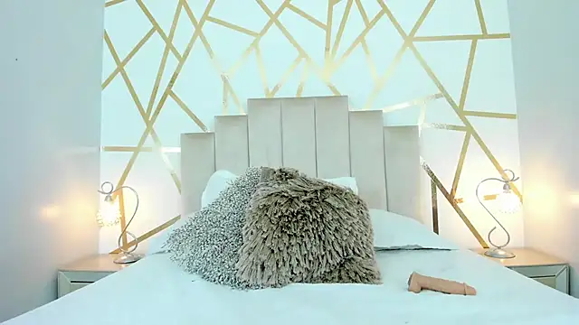 Snapshot of MelissaGrayy chatting on February 26, 12:15 pm MelissaGrayy online show from February 26, 12:15 pm